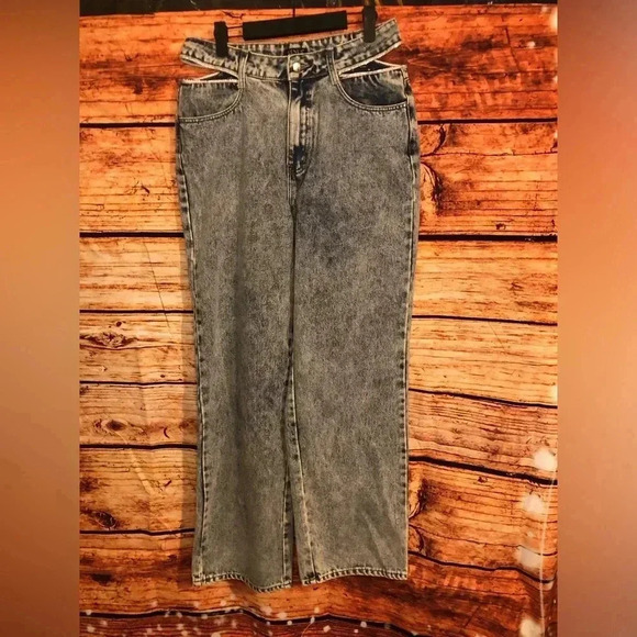 Women’s Wide leg diamond studded jeans size 10 - Picture 14 of 16